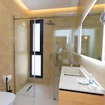 Champagne, Vlore Bay Nocleg ze śniadaniem