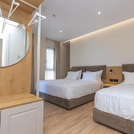 Champagne, Vlore Bay فندق مبيت وإفطار 4*