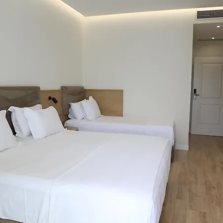 Champagne, Vlore Bay Bed & Breakfast Radhime