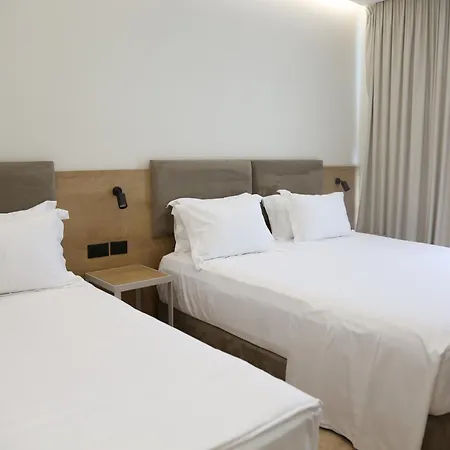 Champagne, Vlore Bay Bed & Breakfast Radhime