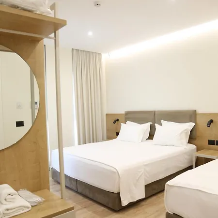 Champagne, Vlore Bay Bed & Breakfast 4*