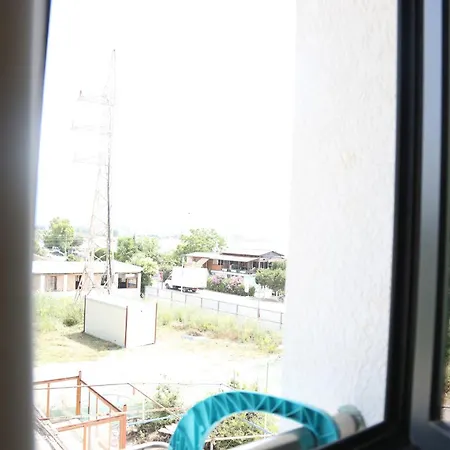 Bed & Breakfast Champagne, Vlore Bay *