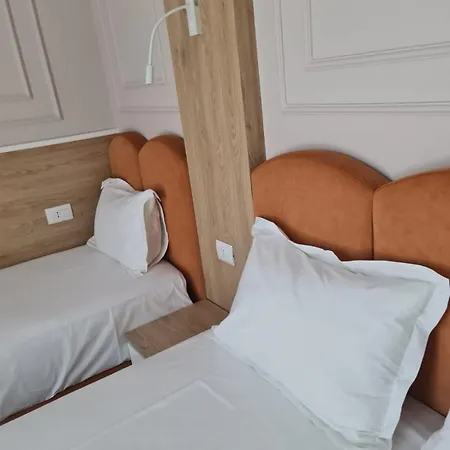 Champagne, Vlore Bay Bed & Breakfast *