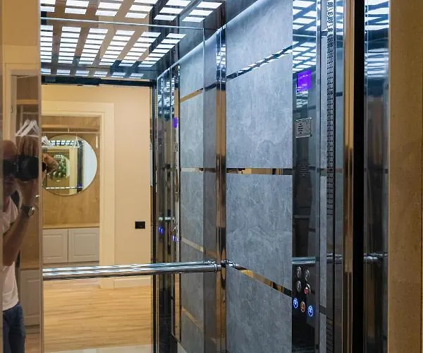 Champagne, Vlore Bay לינה וארוחת בוקר 4*