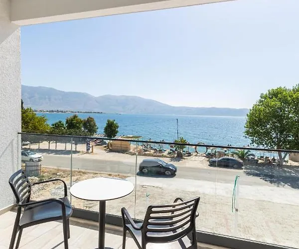 Champagne, Vlore Bay לינה וארוחת בוקר 4*