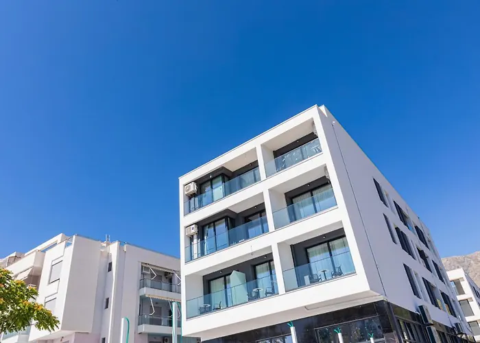 Champagne, Vlore Bay 住宿加早餐酒店 4*