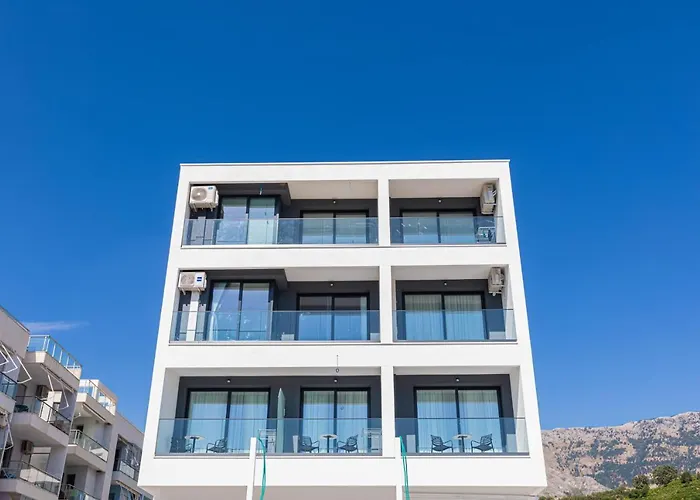 住宿加早餐酒店 Champagne, Vlore Bay 4*