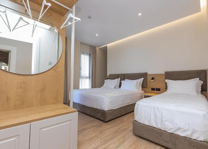 Champagne, Vlore Bay לינה וארוחת בוקר 4*