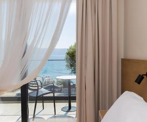 Champagne, Vlore Bay לינה וארוחת בוקר 4*