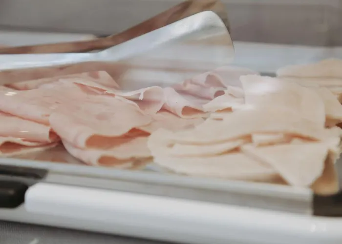 לינה וארוחת בוקר Champagne, Vlore Bay