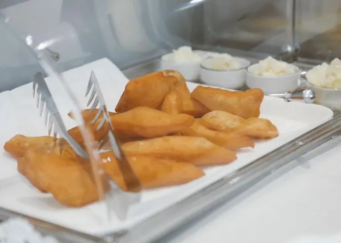 Champagne, Vlore Bay